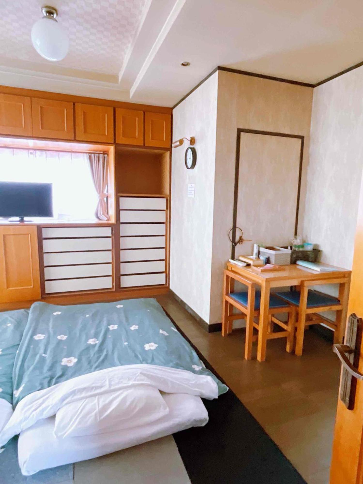 T&T Fujiyama Guest House Fudzsijosida Kültér fotó