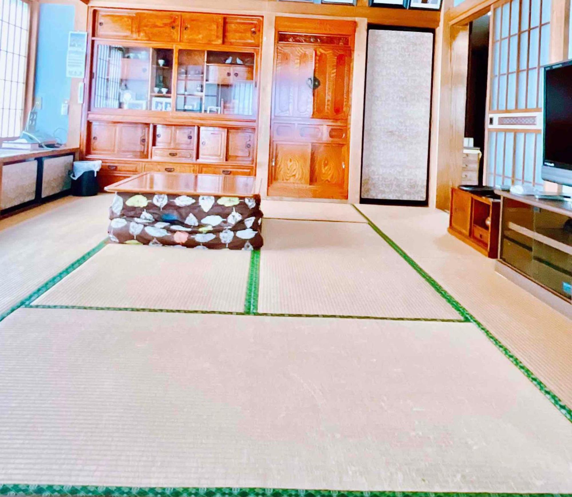 T&T Fujiyama Guest House Fudzsijosida Kültér fotó